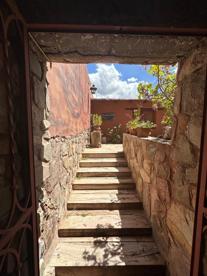 Antigua Tilcara Hostel Екстериор снимка