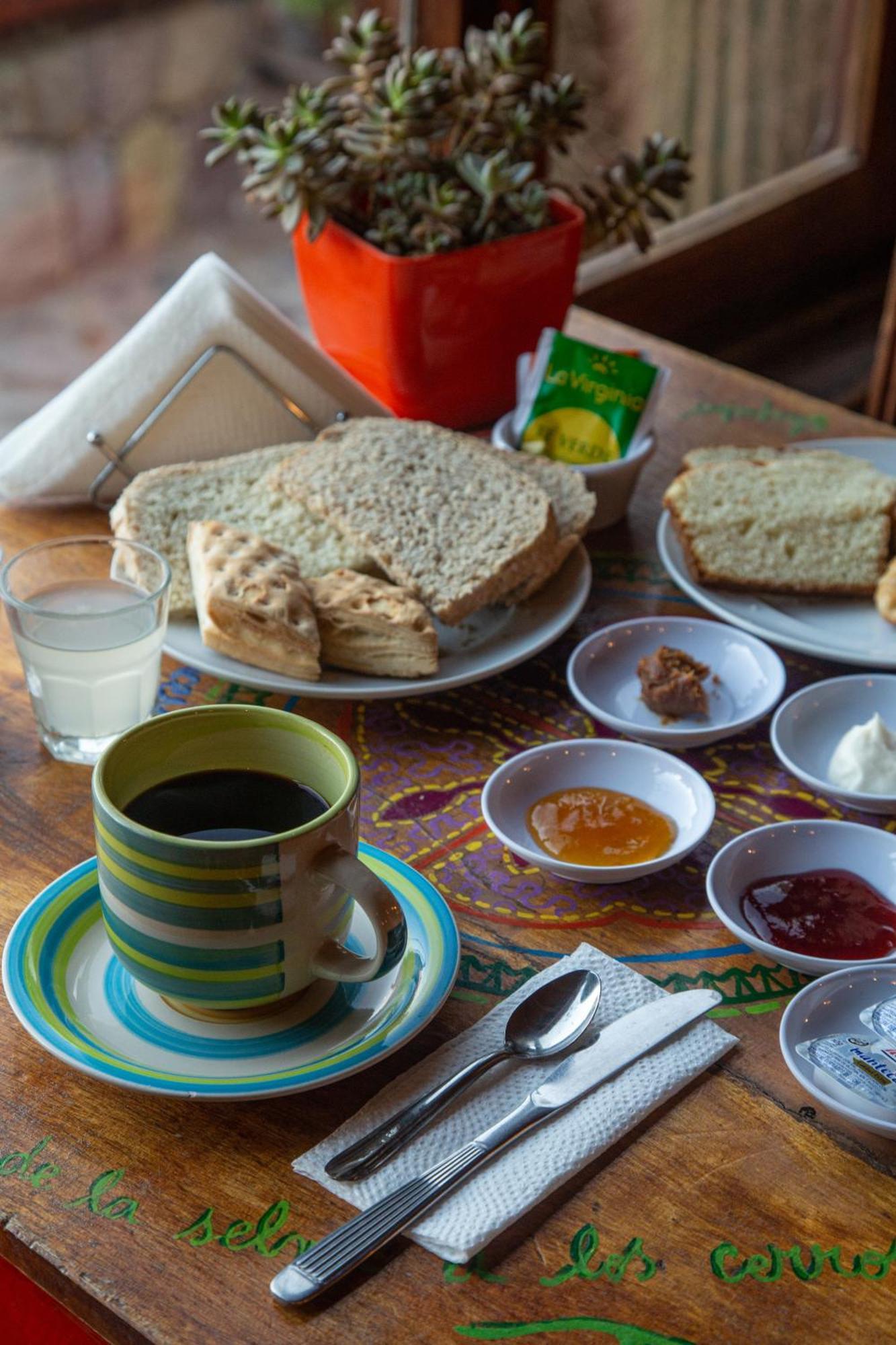 Antigua Tilcara Hostel Екстериор снимка