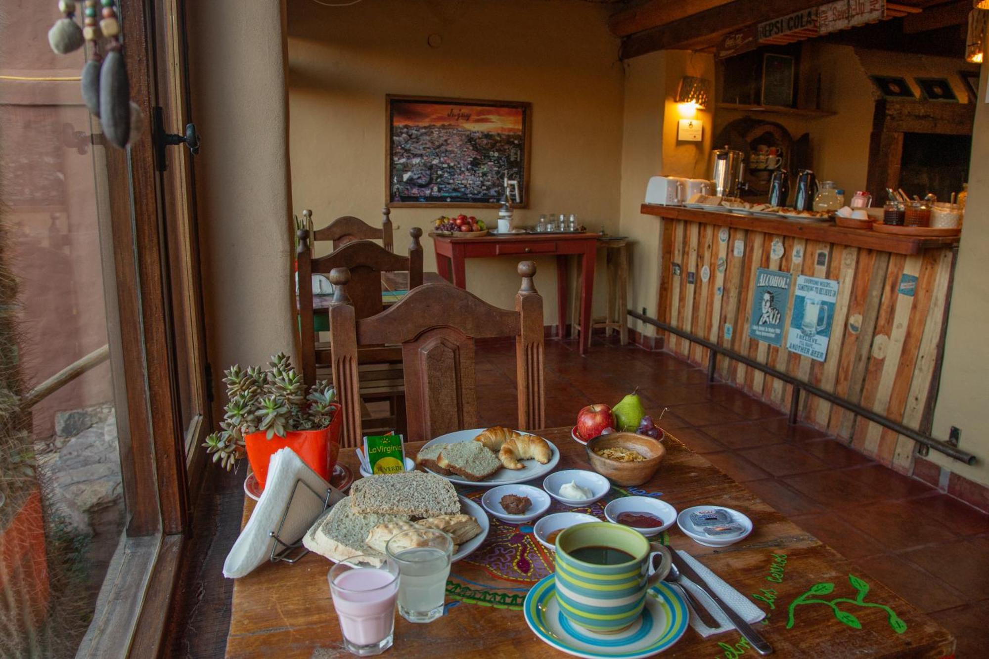 Antigua Tilcara Hostel Екстериор снимка